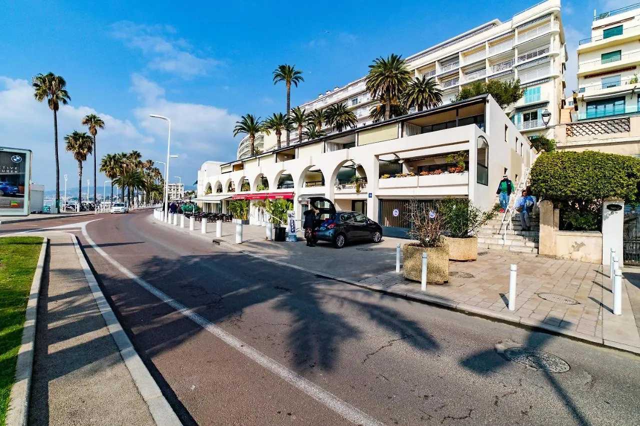 شقة 3 Pieces- Vieux Port- Terrasse - Parking Possible كان